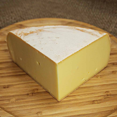 1 Punta Parmigiano Reggiano AOP avec râpe à fromage et couteau